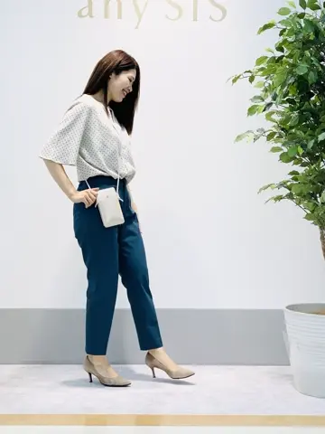 ANY SIS 岡本 コーディネート画像
