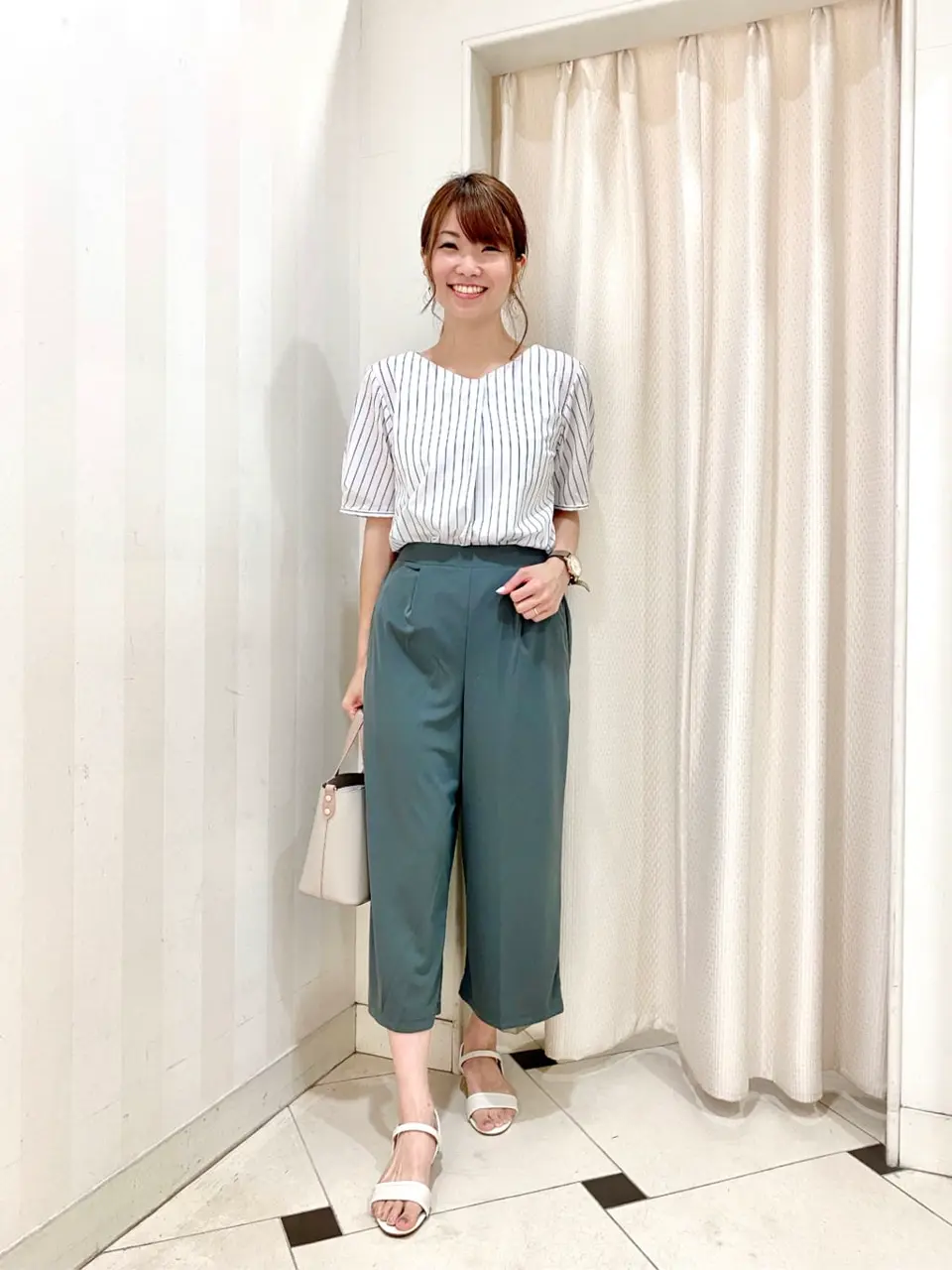 ANY SIS 金井 コーディネート画像