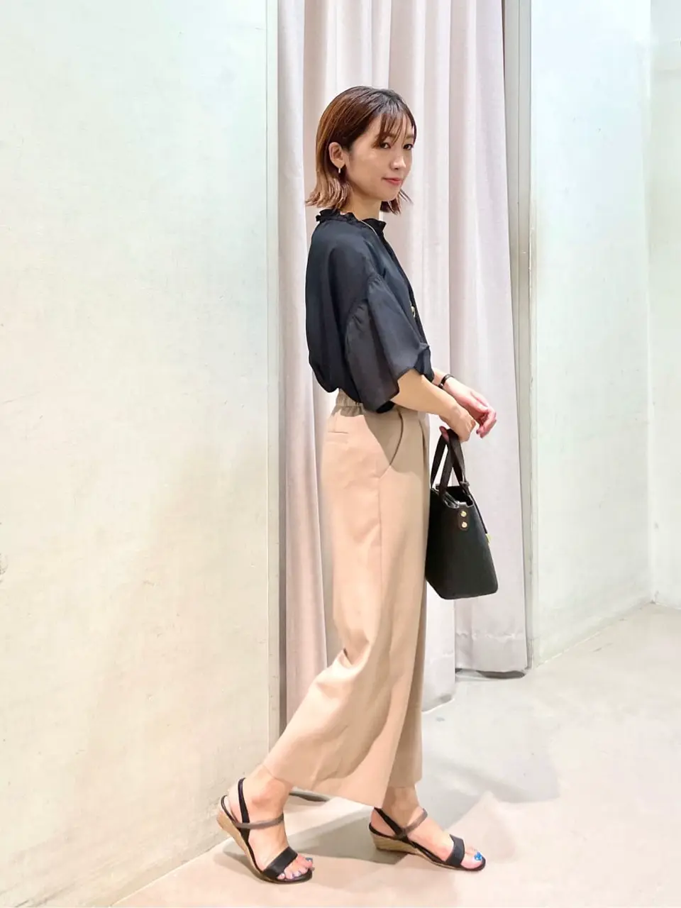 ANY SIS 濱野 コーディネート画像