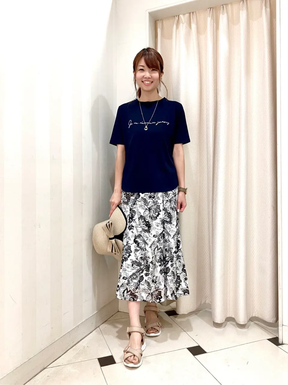 ANY SIS 金井 コーディネート画像