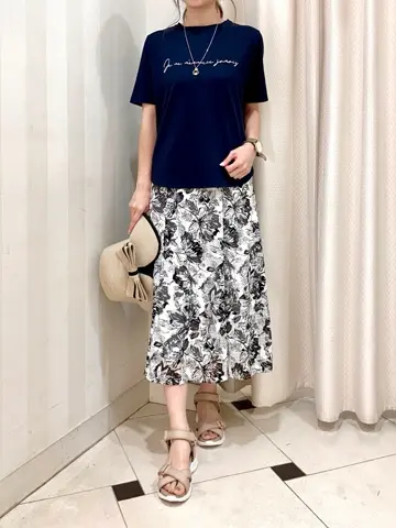 ANY SIS 金井 コーディネート画像