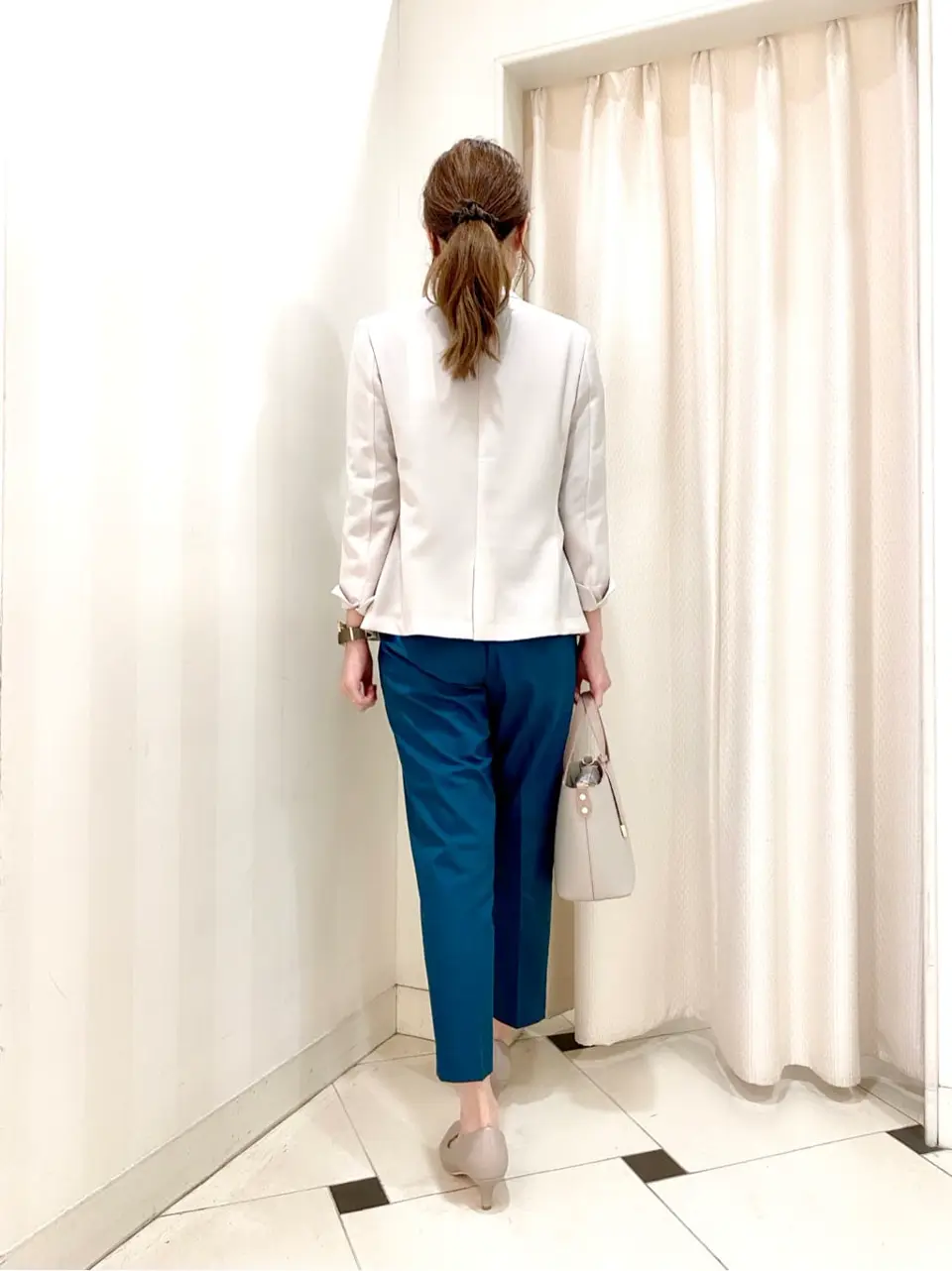 ANY SIS 金井 コーディネート画像