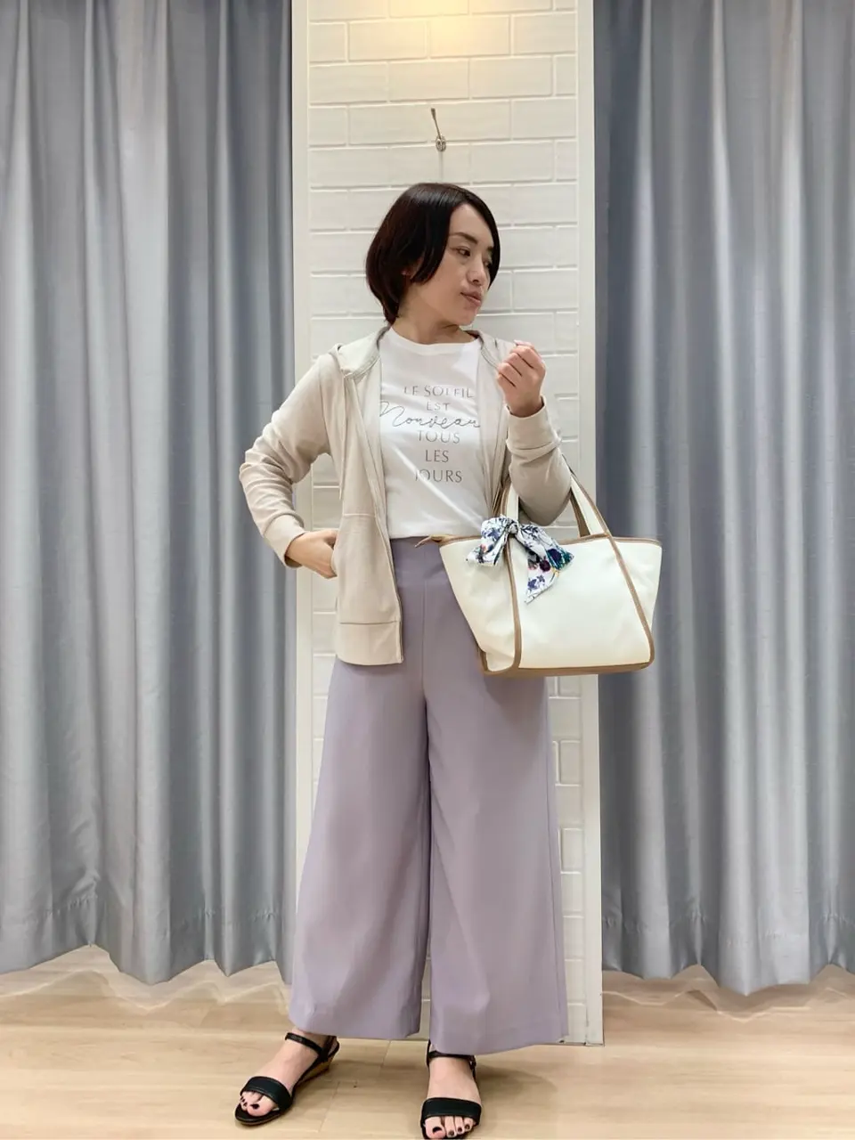 ANY SIS 丸岡 コーディネート画像