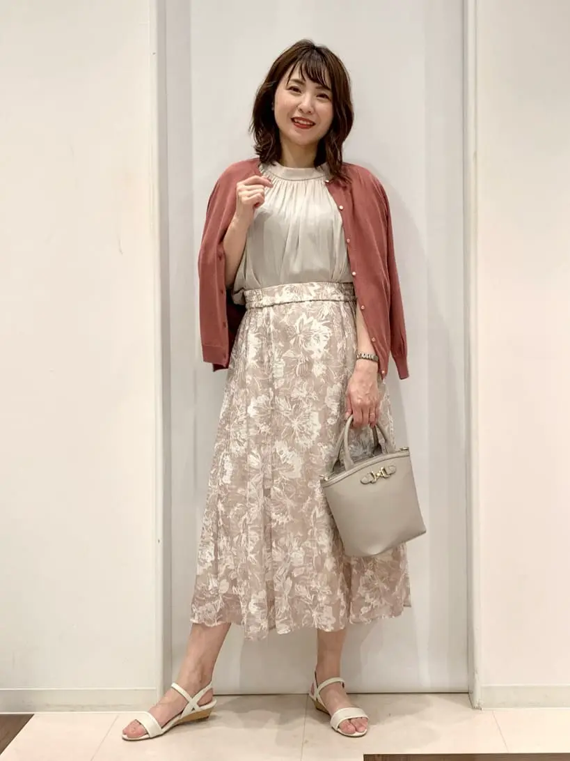 ANY SIS 横田 コーディネート画像