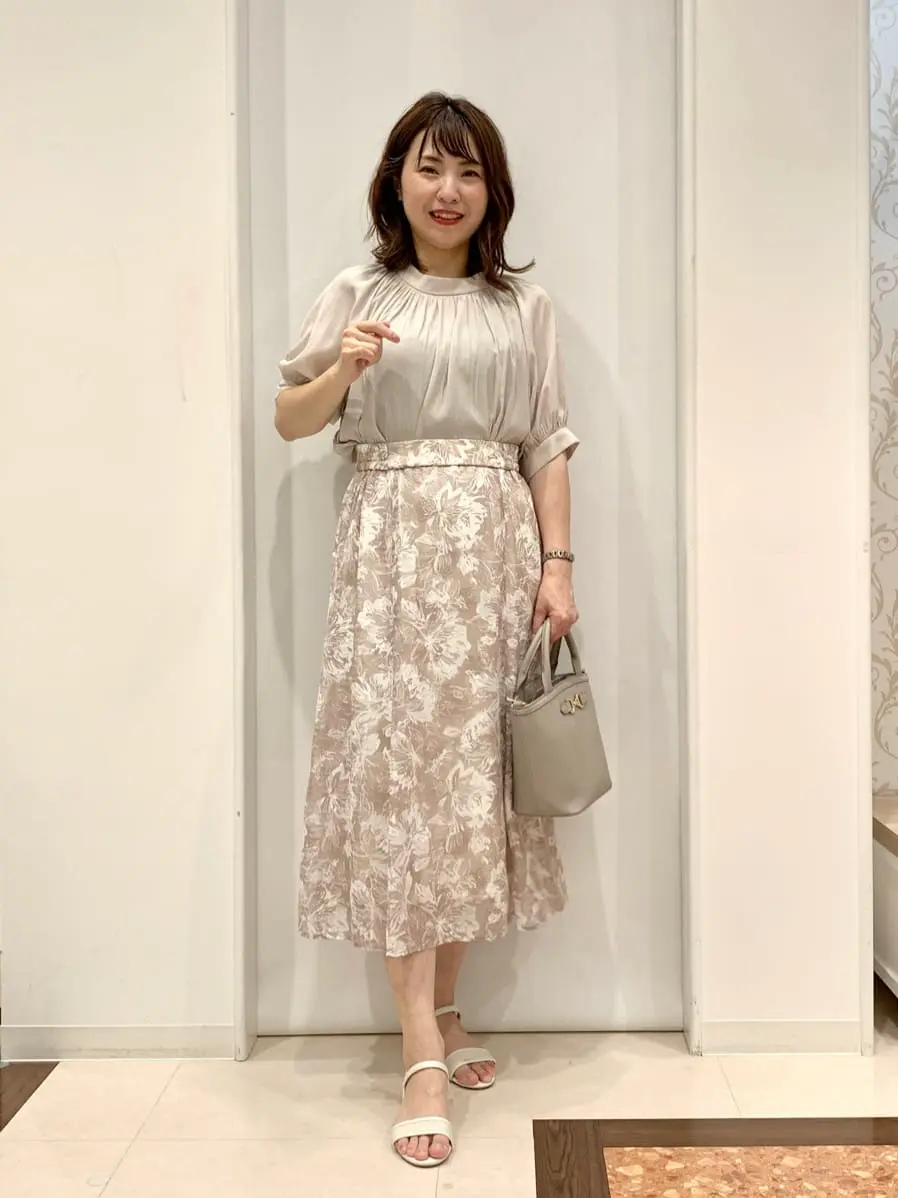 ANY SIS 横田 コーディネート画像