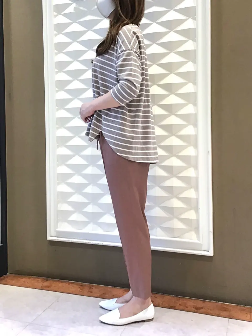 ANY SIS スタッフ コーディネート画像