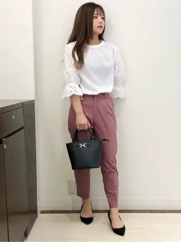 ANY SIS スタッフ コーディネート画像