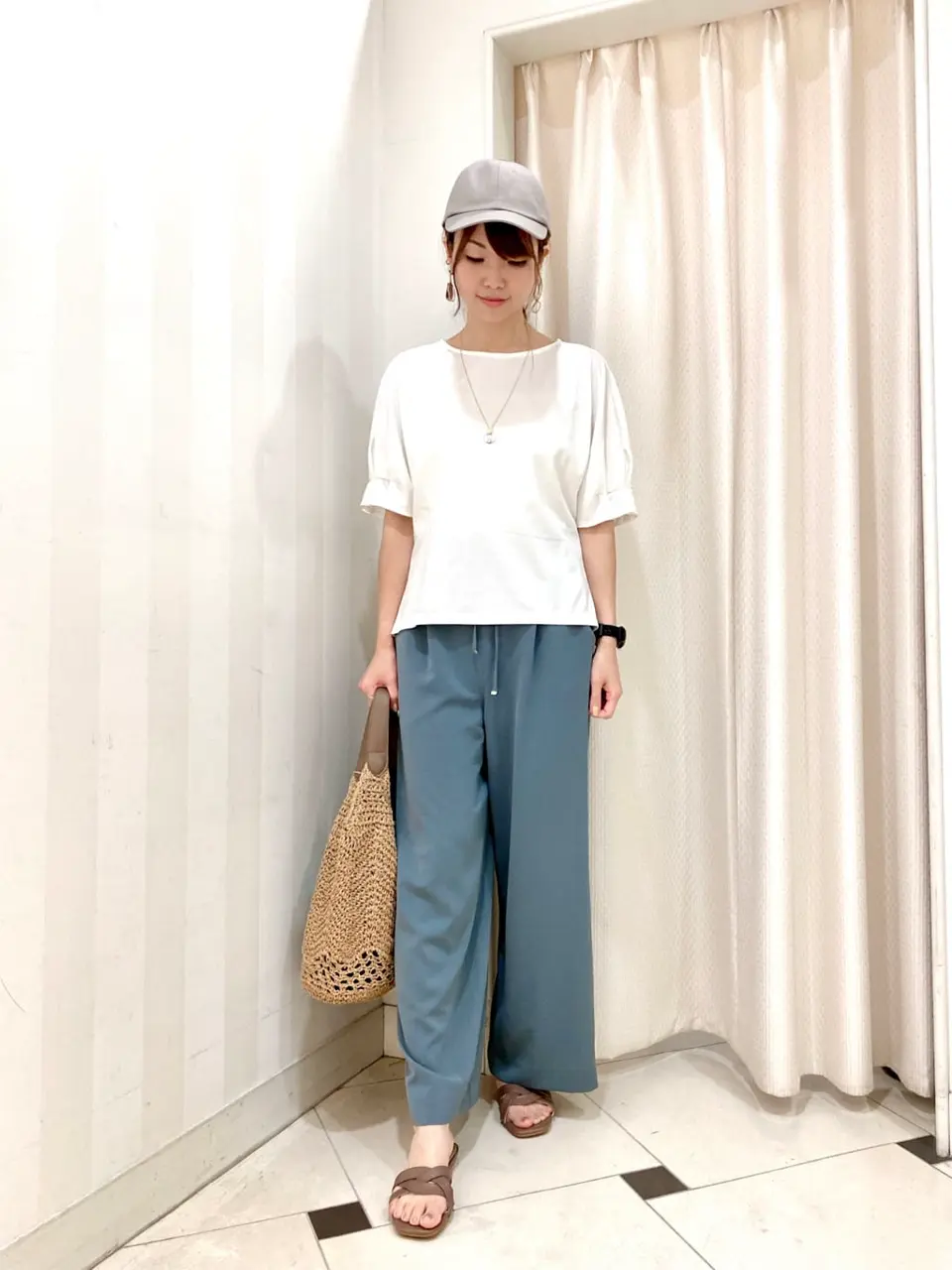 ANY SIS 金井 コーディネート画像