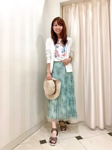 ANY SIS 金井 コーディネート画像