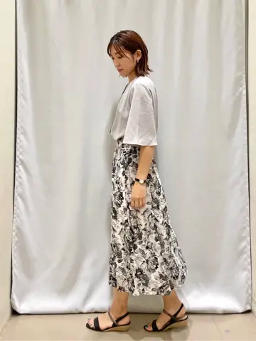 ANY SIS 濱野 コーディネート画像