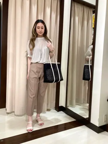 ANY SIS STAFF コーディネート画像