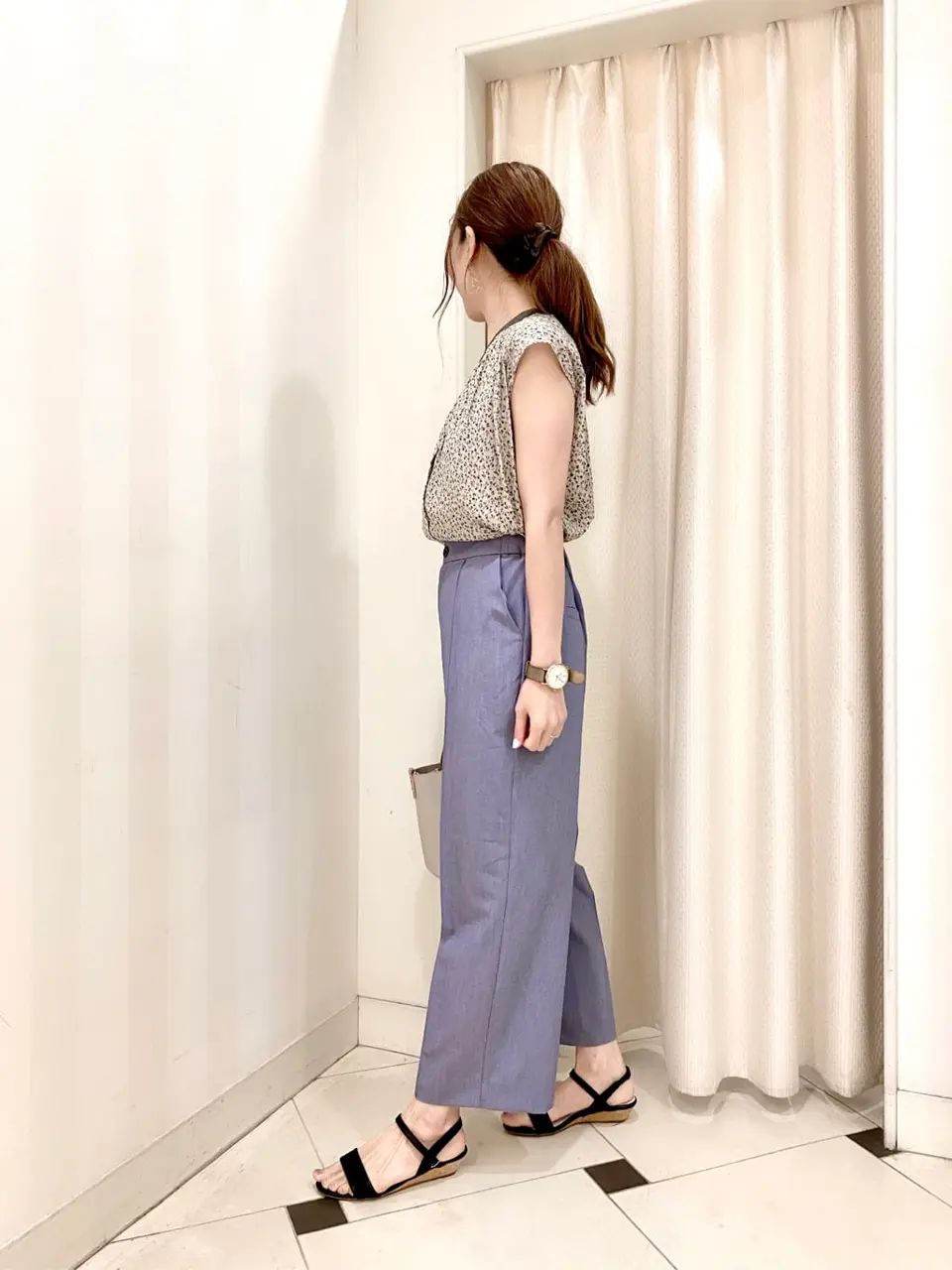 ANY SIS 金井 コーディネート画像