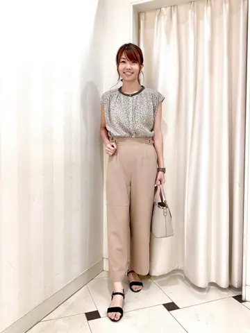 ANY SIS 金井 コーディネート画像