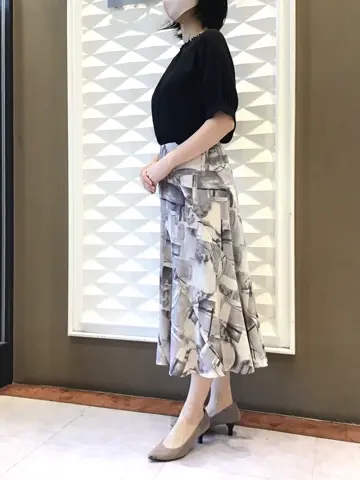 ANY SIS N コーディネート画像