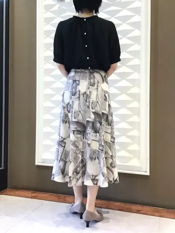 ANY SIS N コーディネート画像