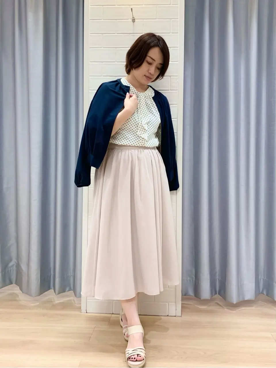 ANY SIS 丸岡 コーディネート画像