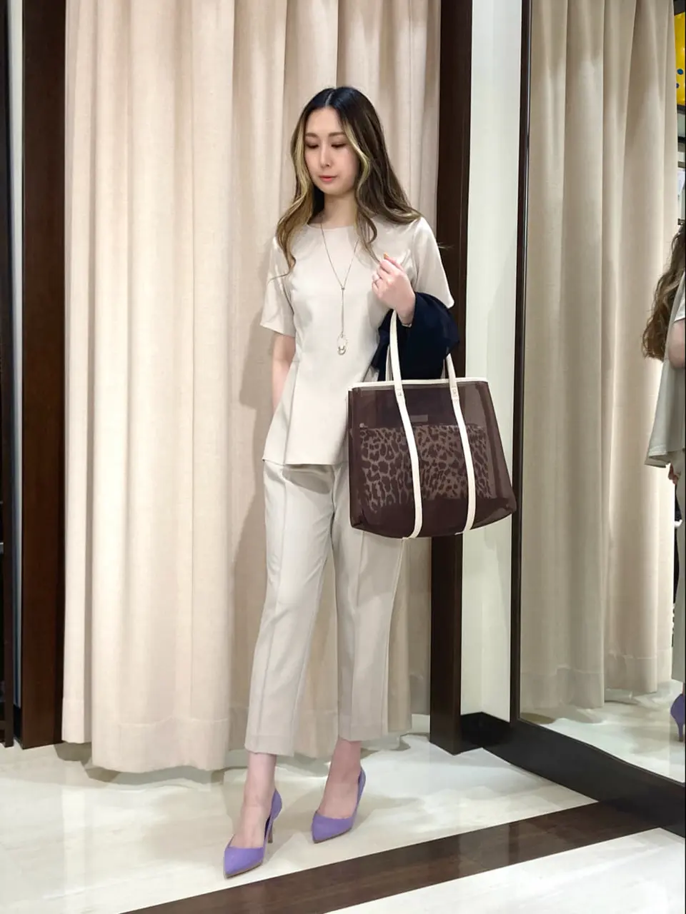 ANY SIS STAFF コーディネート画像