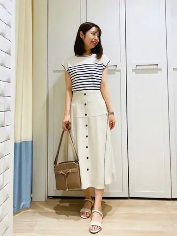 ANY SIS スタッフ コーディネート画像