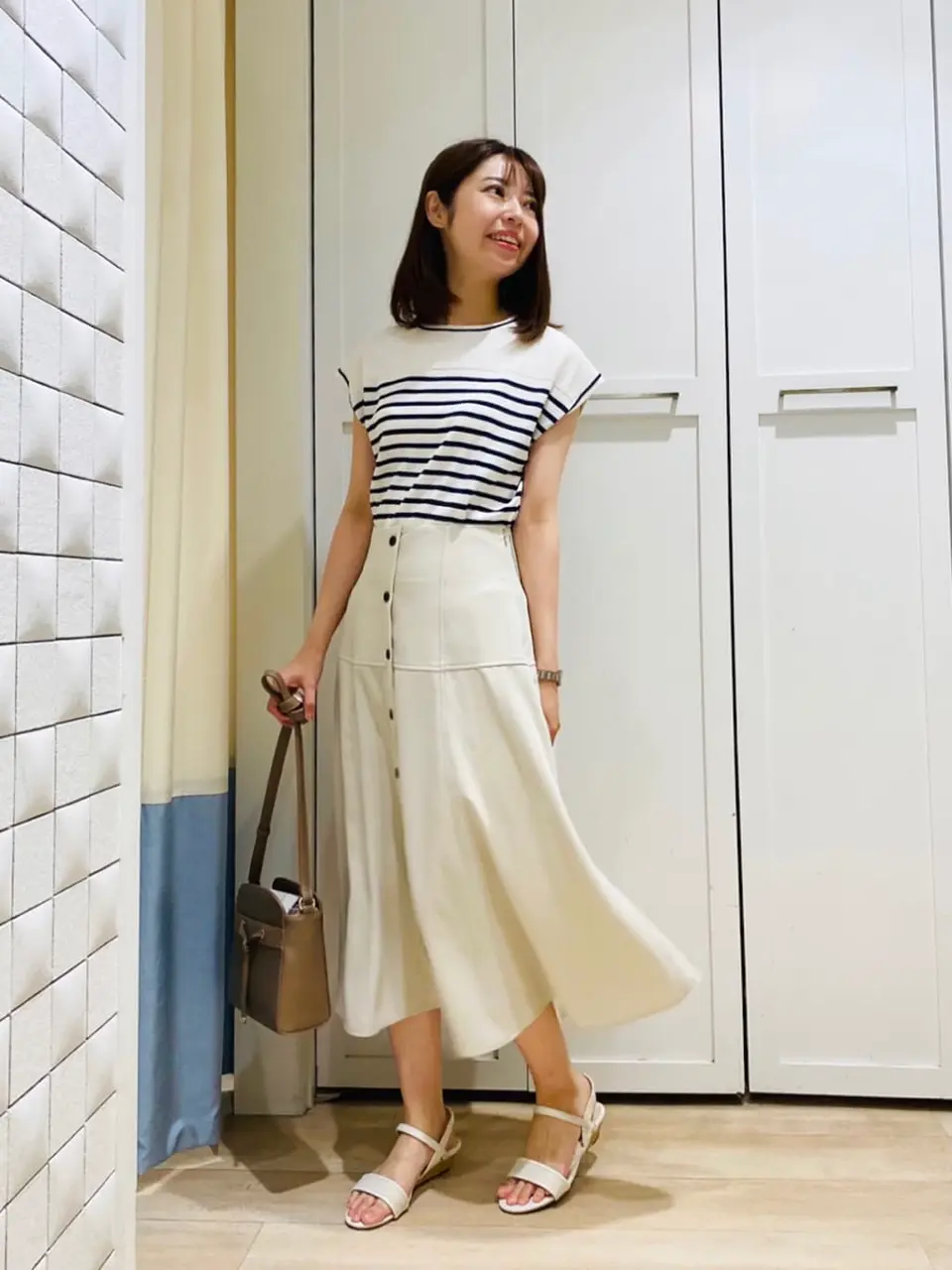 ANY SIS スタッフ コーディネート画像