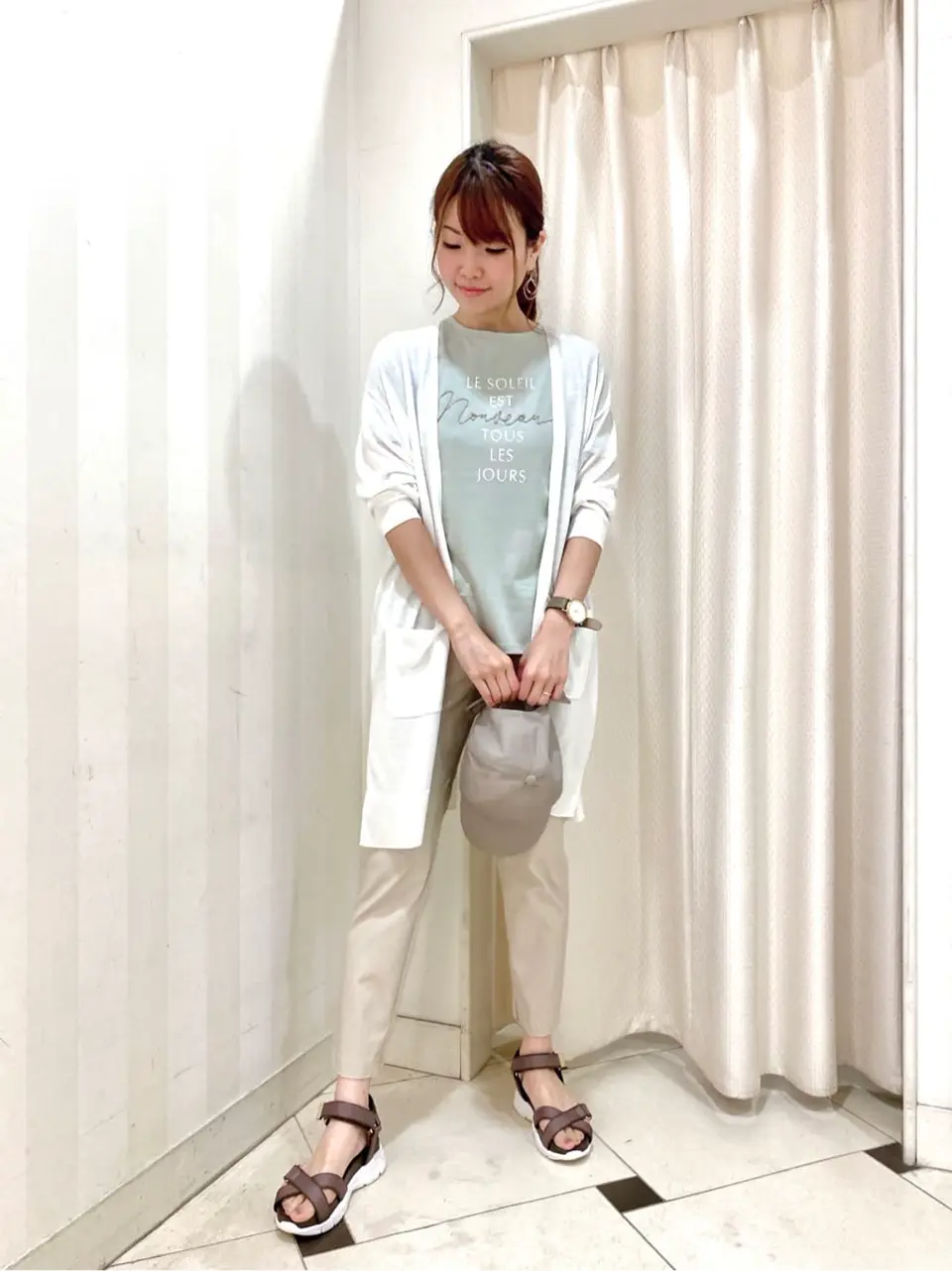 ANY SIS 金井 コーディネート画像