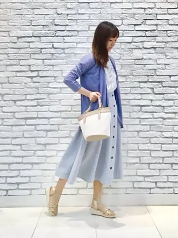 ANY SIS スタッフ コーディネート画像