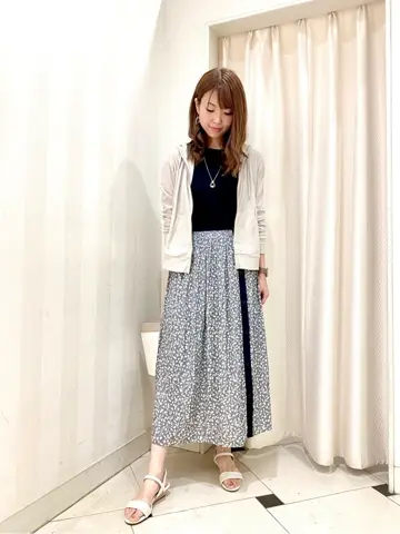 ANY SIS 金井 コーディネート画像