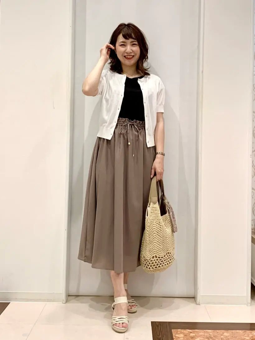 ANY SIS 横田 コーディネート画像