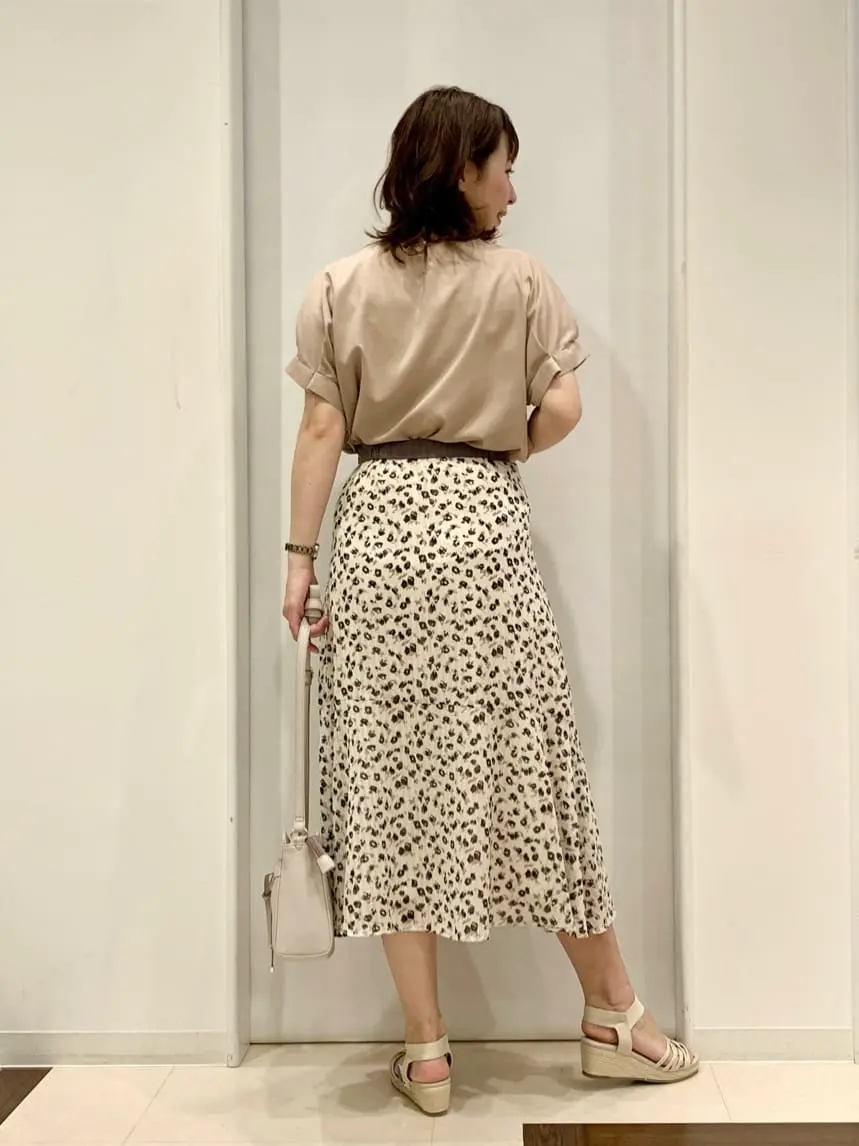 ANY SIS 横田 コーディネート画像