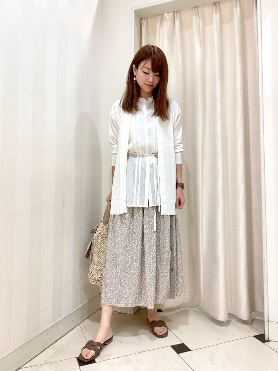 ANY SIS 金井 コーディネート画像