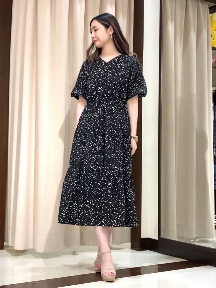 ANY SIS STAFF コーディネート画像