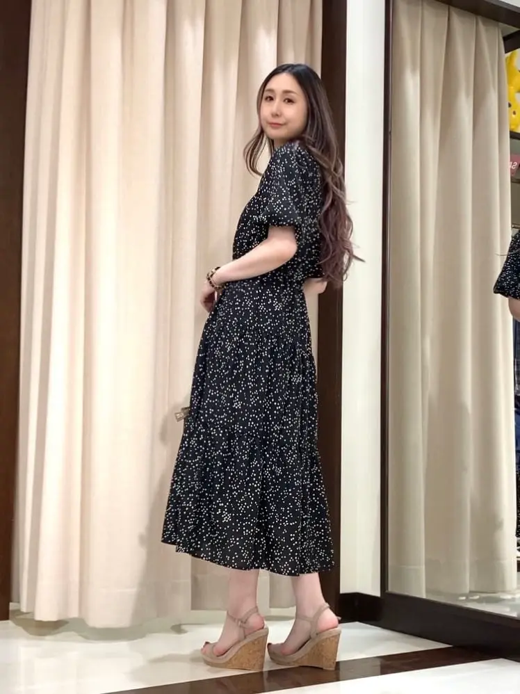 ANY SIS STAFF コーディネート画像