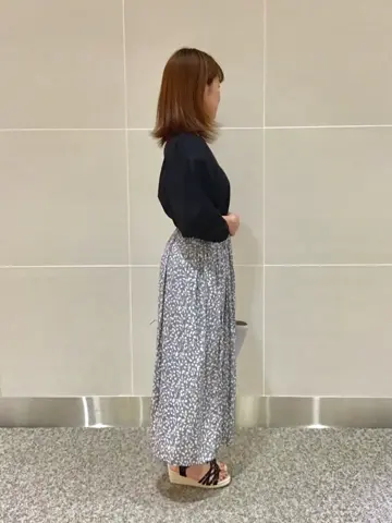 ANY SIS 浅野 コーディネート画像