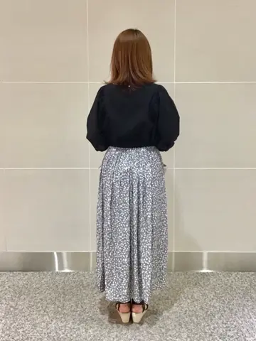 ANY SIS 浅野 コーディネート画像