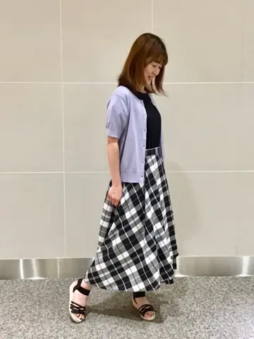 ANY SIS 浅野 コーディネート画像