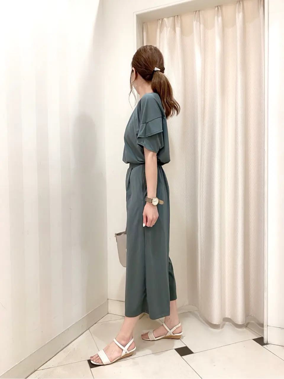 ANY SIS 金井 コーディネート画像