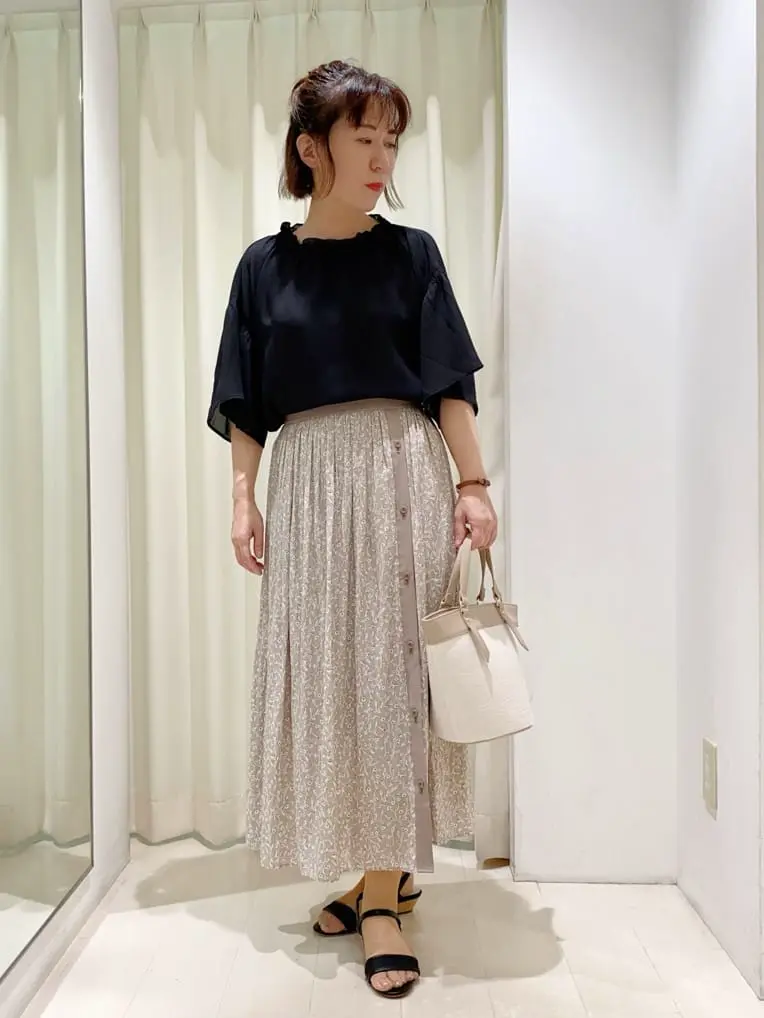 ANY SIS 山田 コーディネート画像