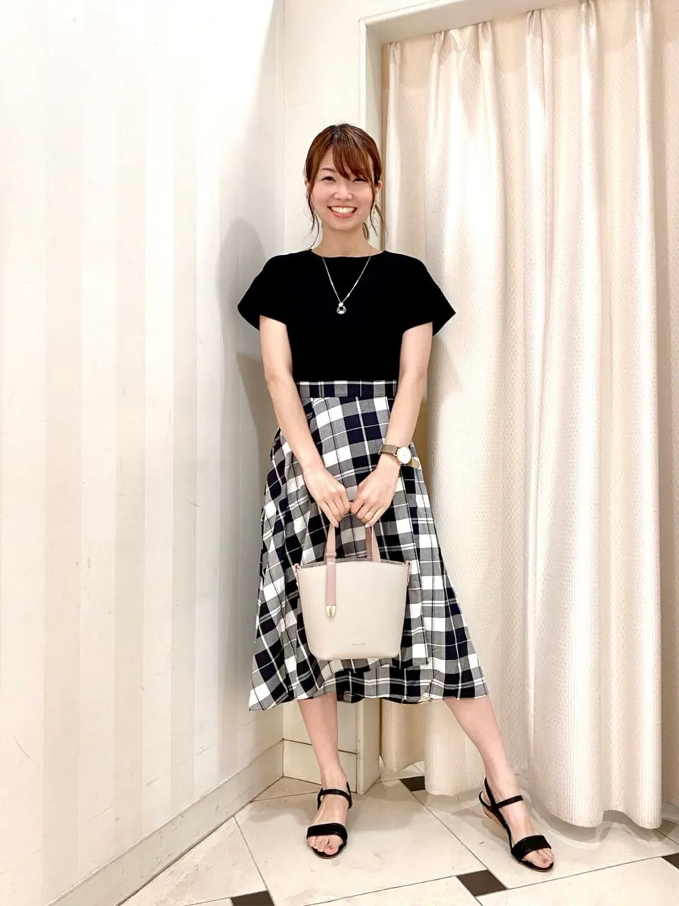 ANY SIS 金井 コーディネート画像