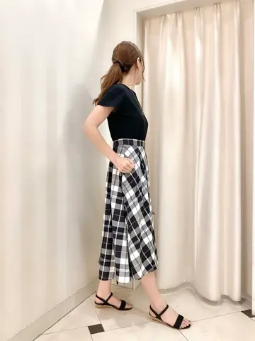 ANY SIS 金井 コーディネート画像