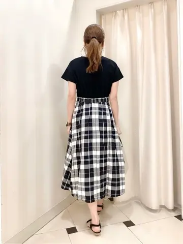 ANY SIS 金井 コーディネート画像