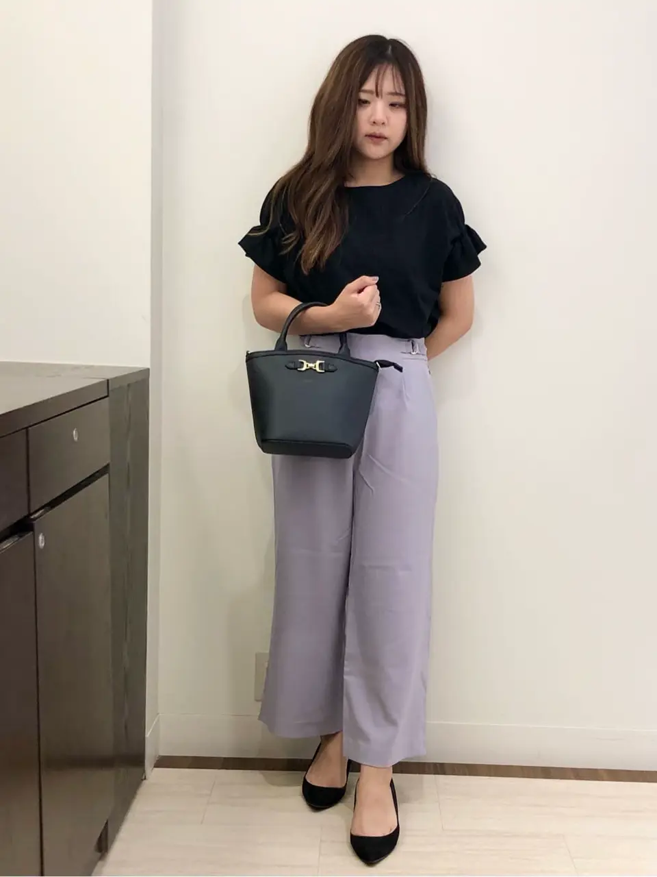 ANY SIS スタッフ コーディネート画像