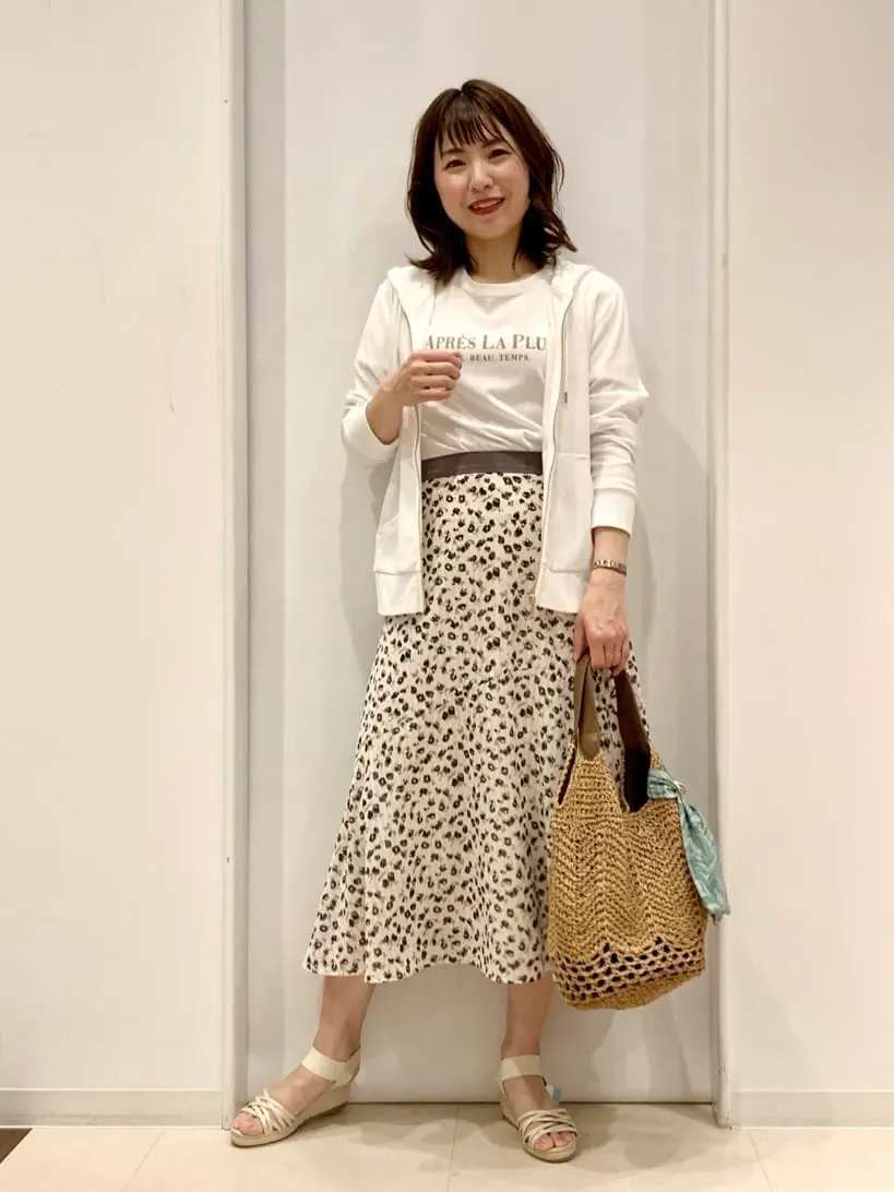 ANY SIS 横田 コーディネート画像