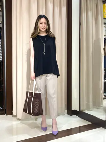 ANY SIS STAFF コーディネート画像