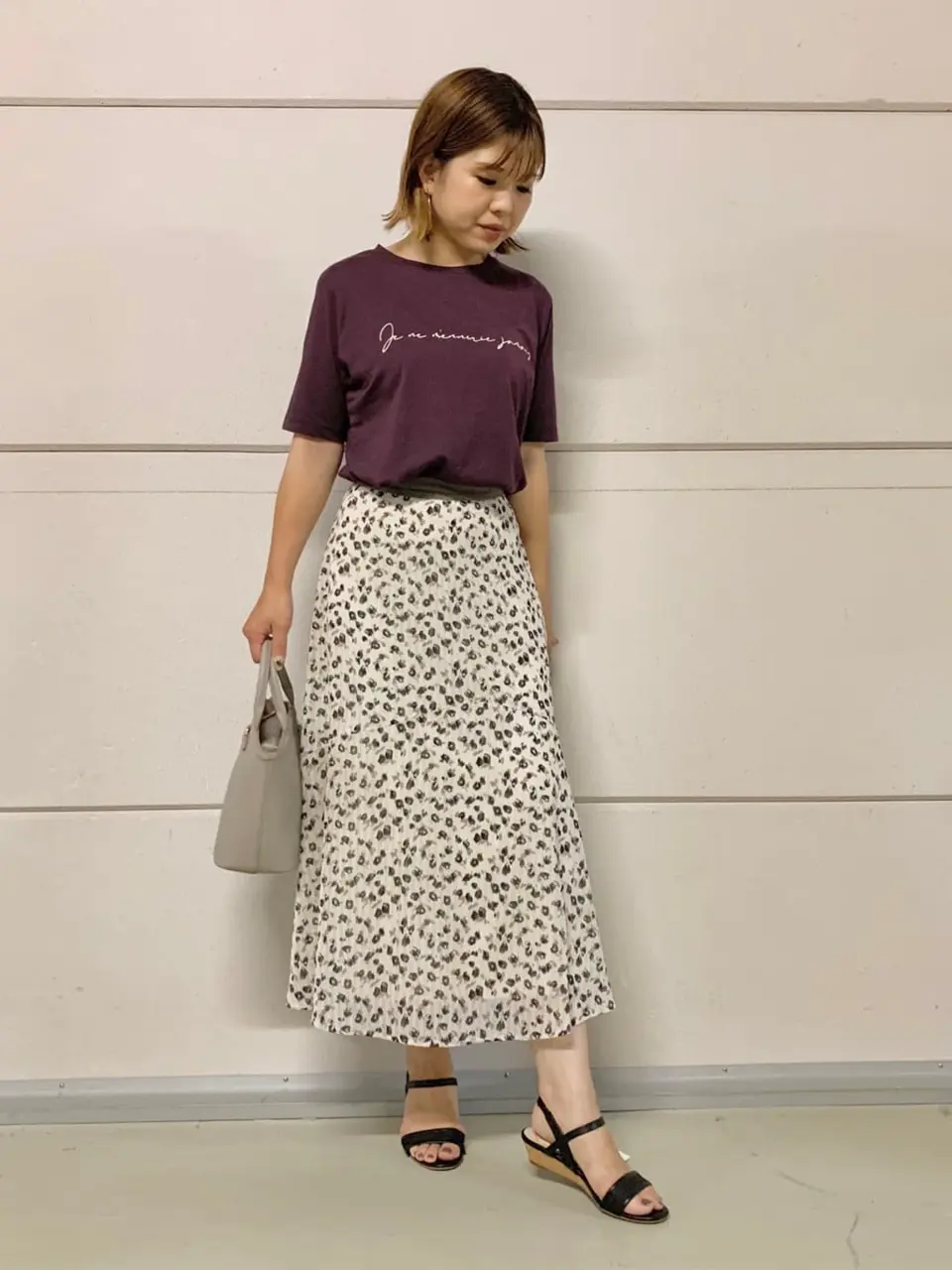  tomo コーディネート画像