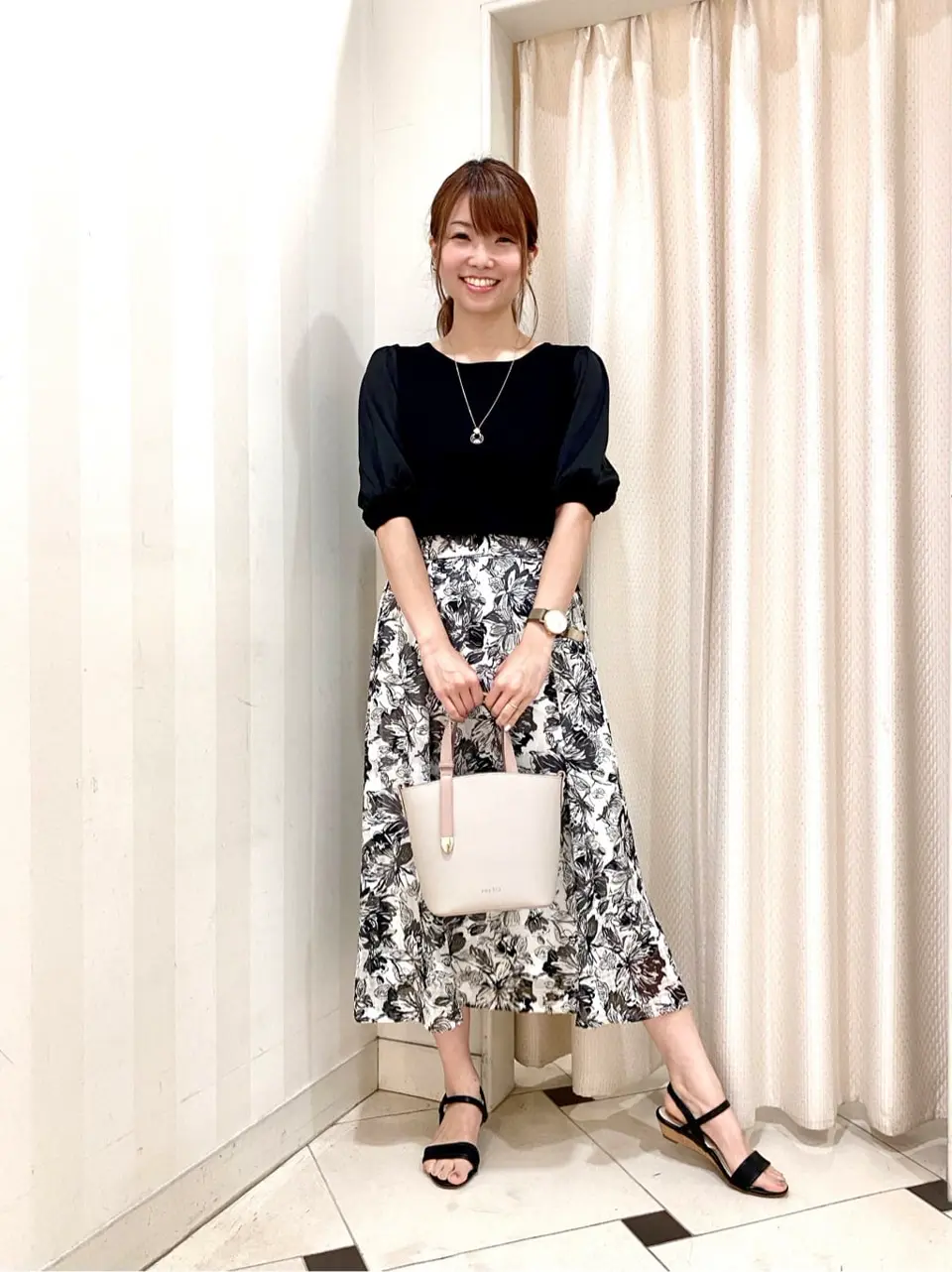 ANY SIS 金井 コーディネート画像