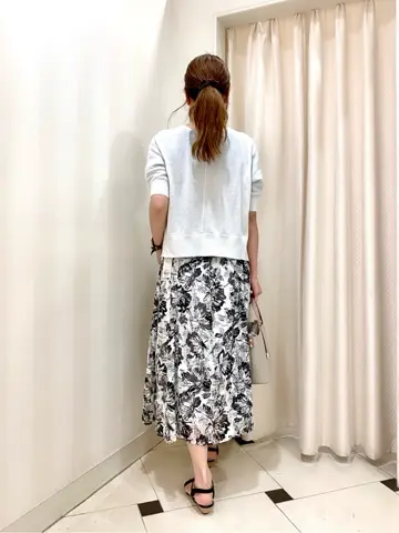 ANY SIS 金井 コーディネート画像