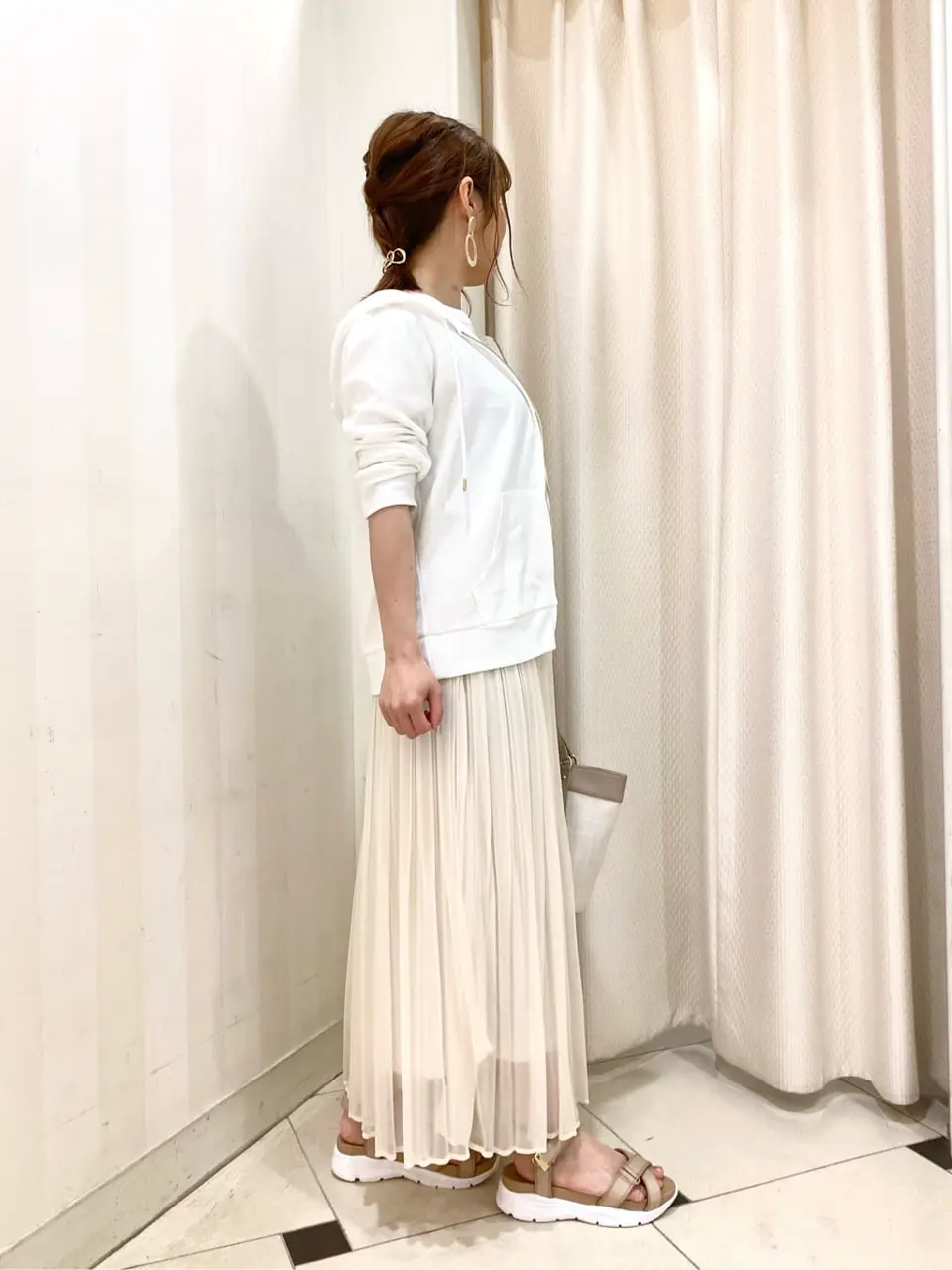 ANY SIS 横尾 コーディネート画像