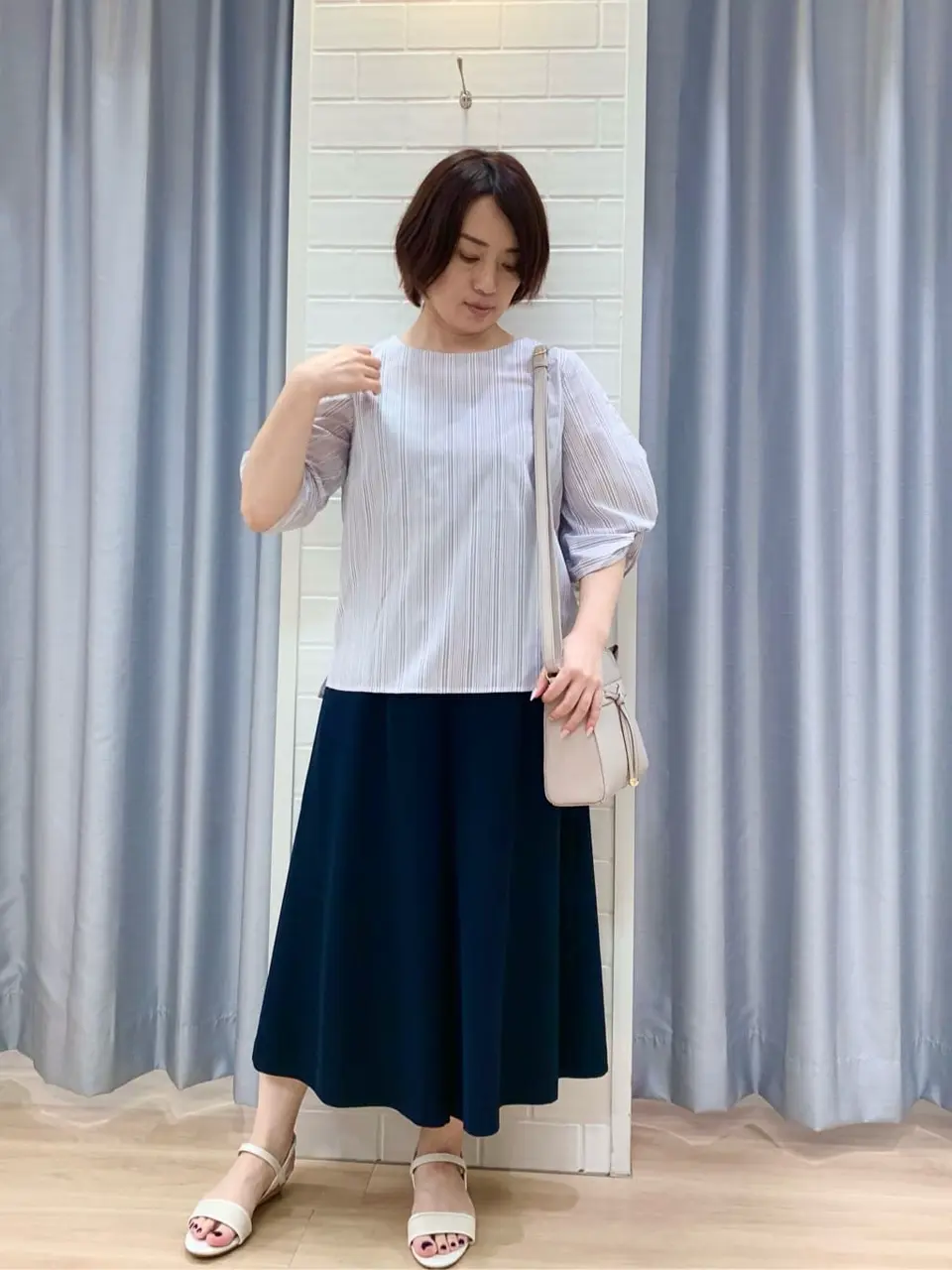 ANY SIS 丸岡 コーディネート画像