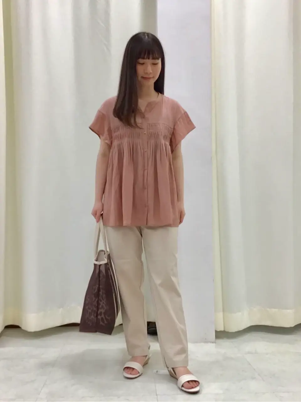  スタッフ コーディネート画像