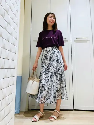 ANY SIS スタッフ コーディネート画像