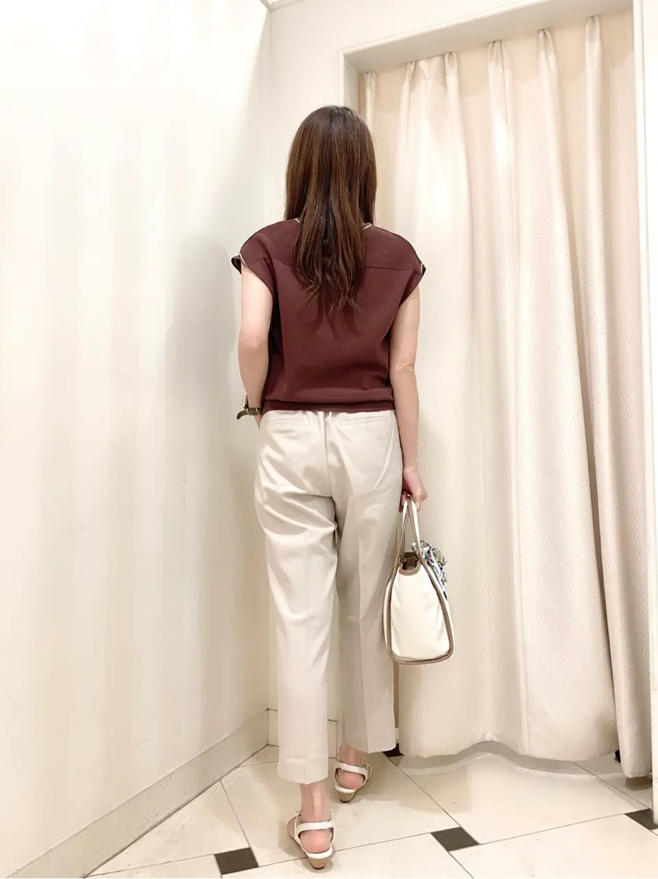 ANY SIS 金井 コーディネート画像